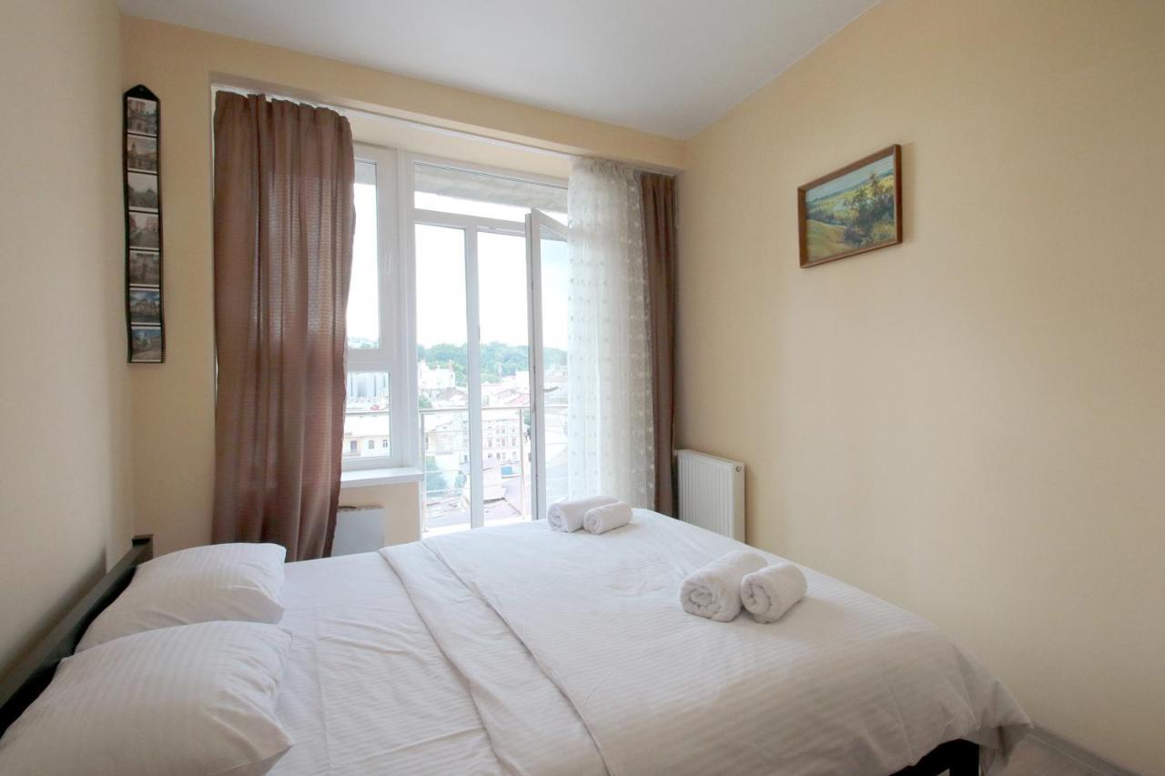 לבוב "Deluxe Apartments" On Balabana 12 - 1222 מראה חיצוני תמונה